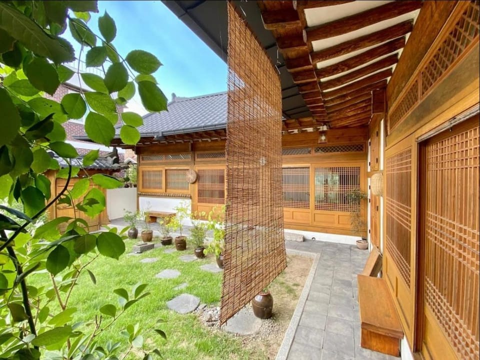 Property building, Spring, Garden, Garden view