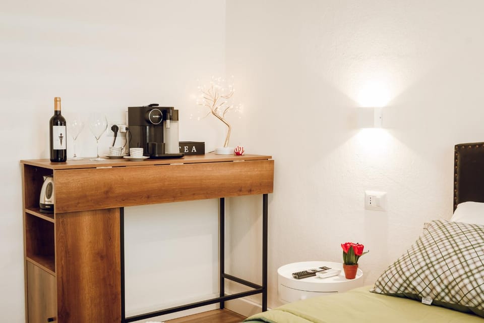 Photo of the whole room, Decorative detail, Decorative detail, City view, City view, Garden view, Landmark view, Mountain view, Sea view, Breakfast, Drinks, Time of day