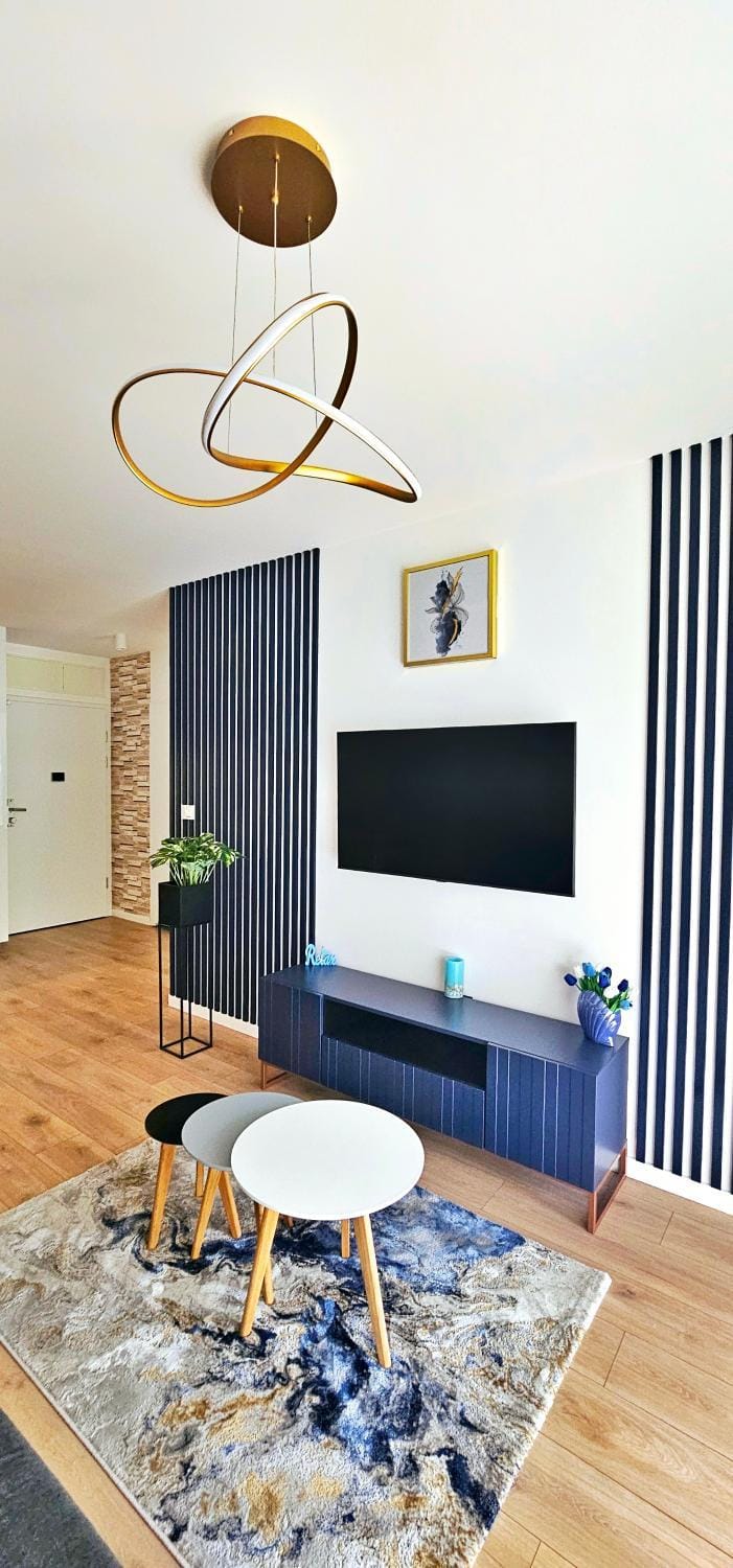 TV and multimedia, Living room, Seating area, Evening entertainment, heating, internet
