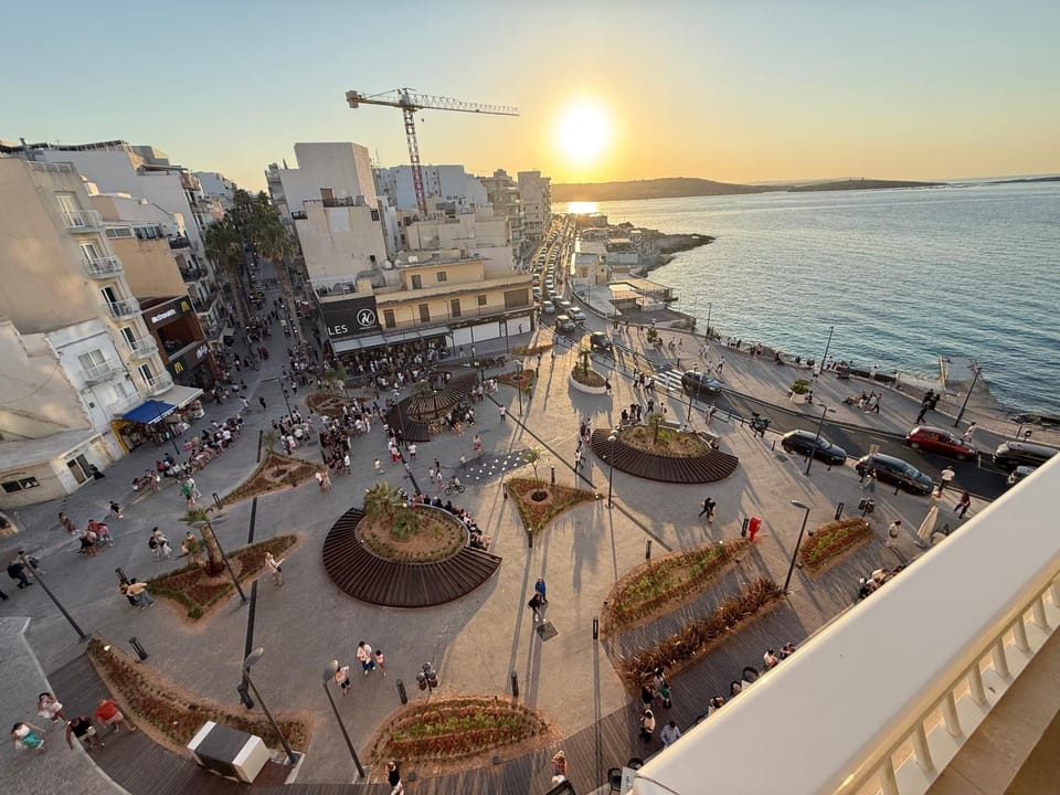 Bugibba Square Seafront Apartments by Holi Apartment in Saint Paul's Bay