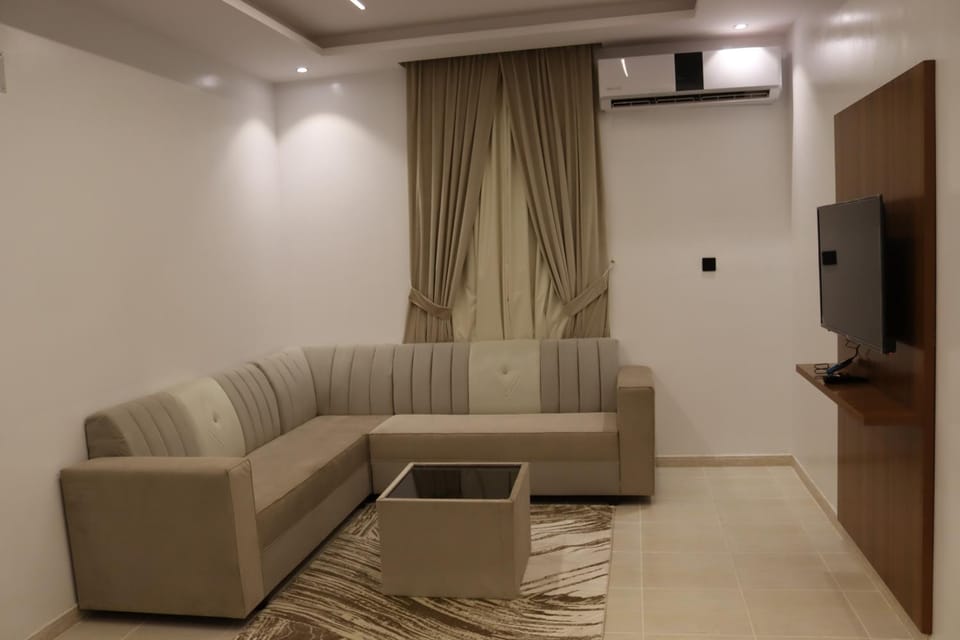 شركة شقق طيف المكان للشقق المخدومة Apartment in Riyadh