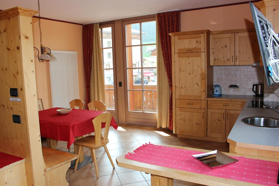 Appartamento Joemy Apartment in Canton of Grisons