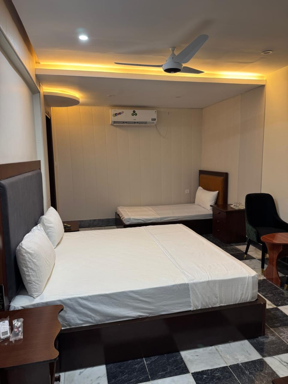 Burn Hall view Hotel Apartment hotel in Pakistan