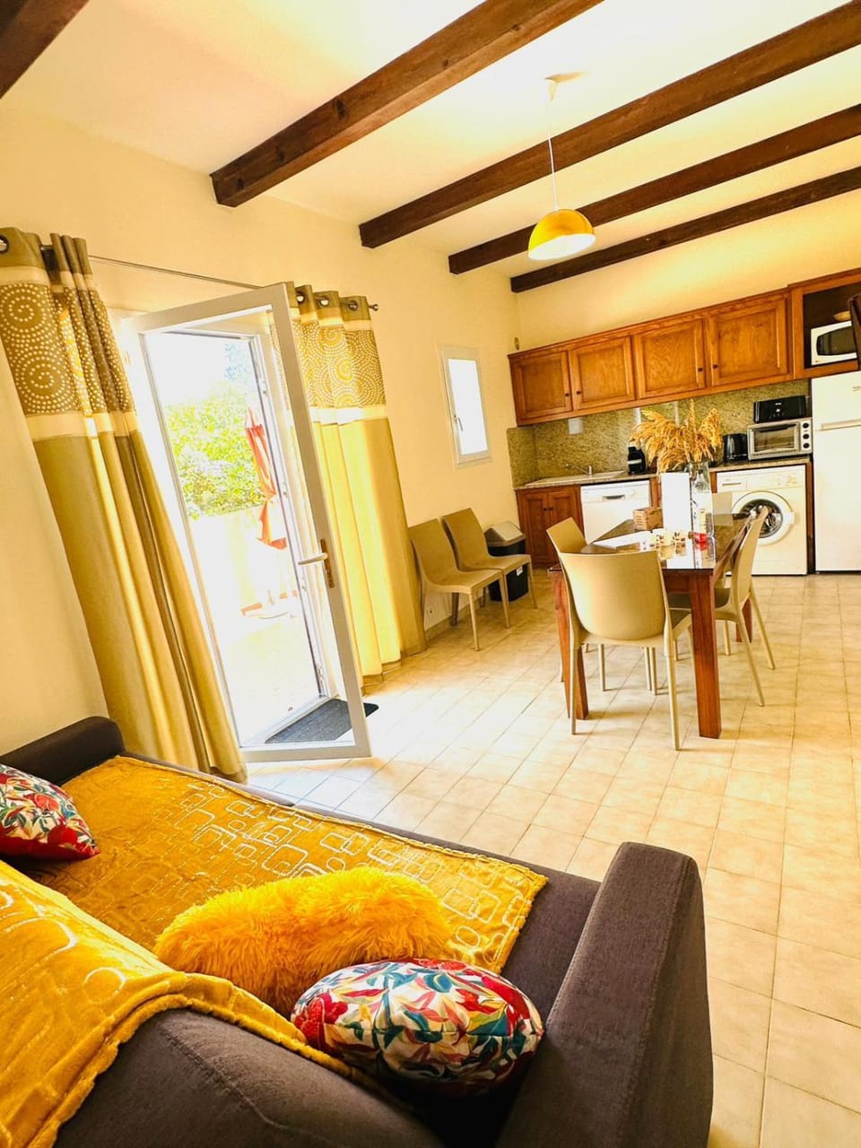 Appartement front de mer Apartment in Ghisonaccia