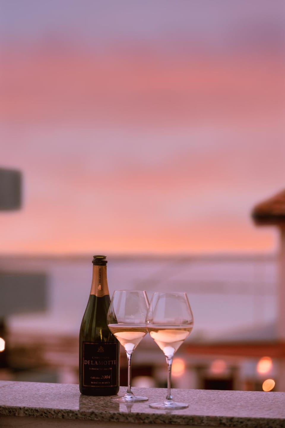 Natural landscape, Food and drinks, Sea view, Drinks, Alcoholic drinks