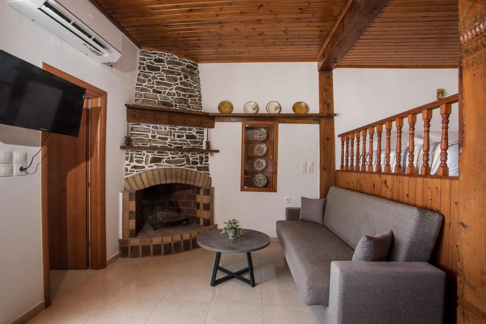 TV and multimedia, Living room, fireplace