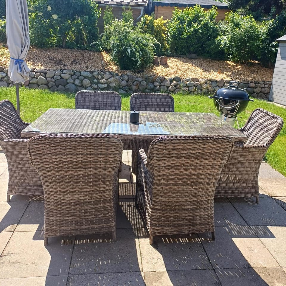 Garden, Balcony/Terrace