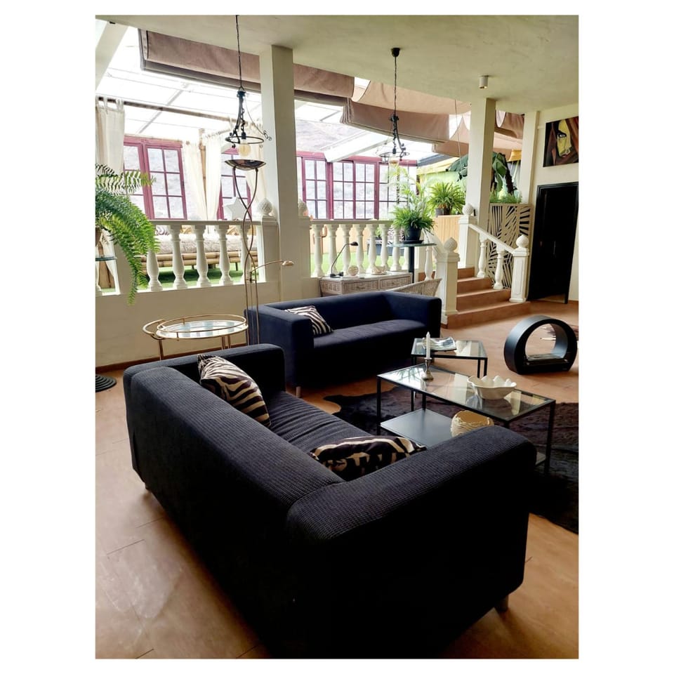 La Bohemia House in Comarca Sur
