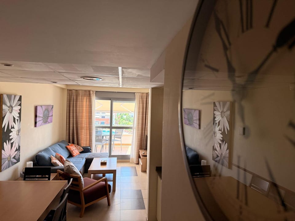 Seaview Puerto Rey Apartment in Andalusia