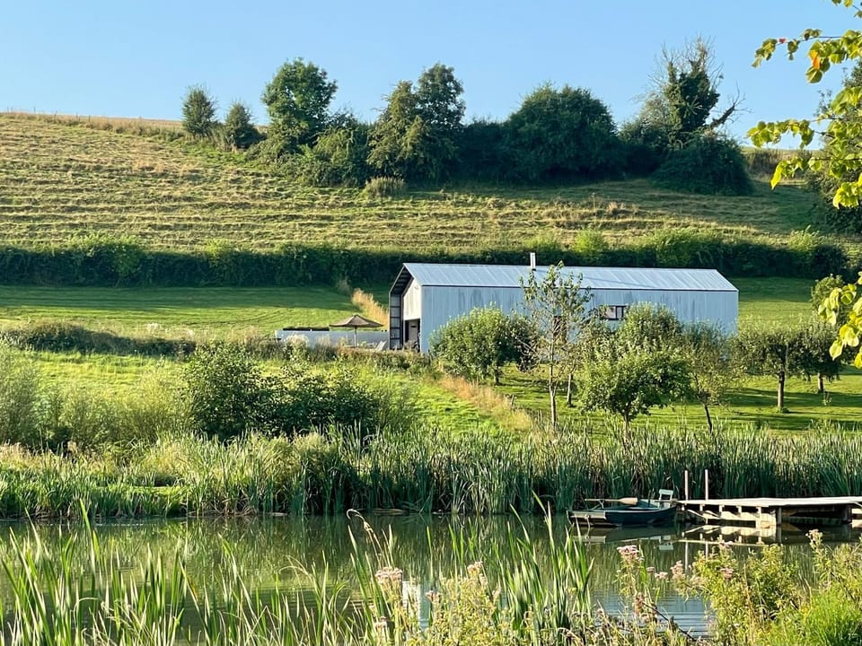Day, Natural landscape, Garden, Garden view, Lake view