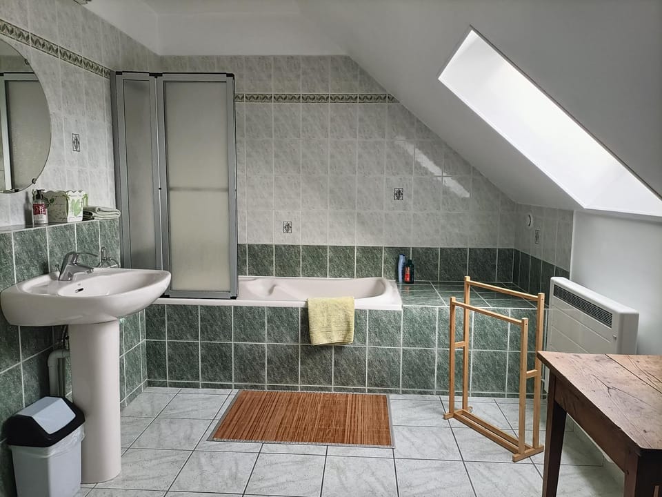Shower, Bathroom, Bath