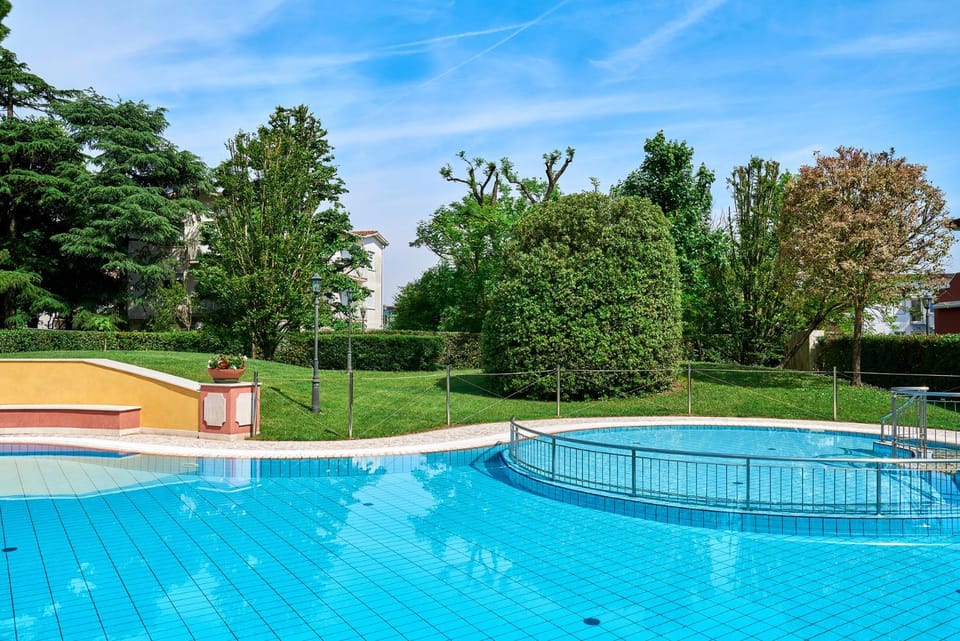 Spring, Natural landscape, Garden, Garden view, Pool view, Swimming pool, sunbed