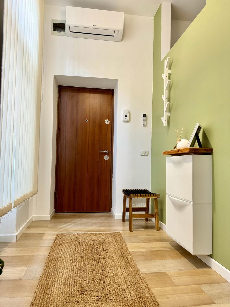 Central - Cozy Studio Apartment in Timiș County