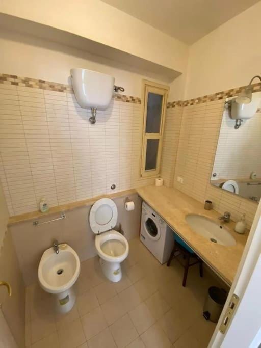 Toilet, Bathroom, bidet