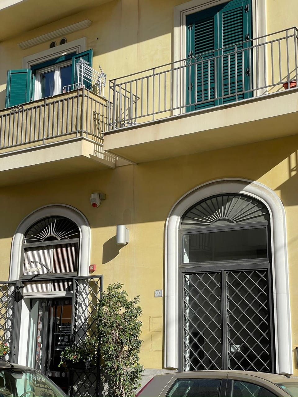 Property building, Balcony/Terrace