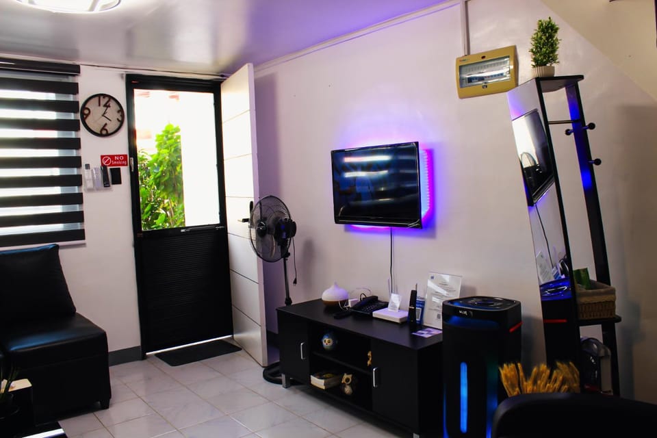 Caryolba hometel - Calapan Bed and Breakfast in Calabarzon