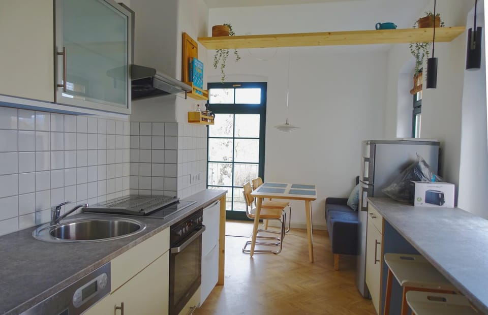 Dining area, dishwasher, stove, kitchen, kitchen