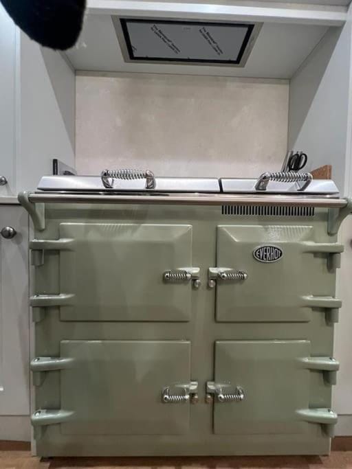 1 The Derry, Luxury 3 Bedroom Cottage - Sedbergh House in England