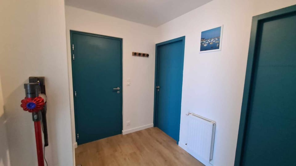 LOCATION SAISONNIERE PRES DE LA MER avec ROOFTOP Apartment in Brittany