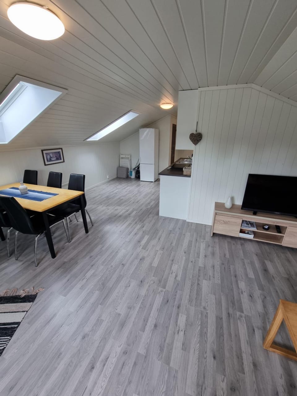 Vrådal Golf, Mountain and Water Views Apartment in Viken, Norway