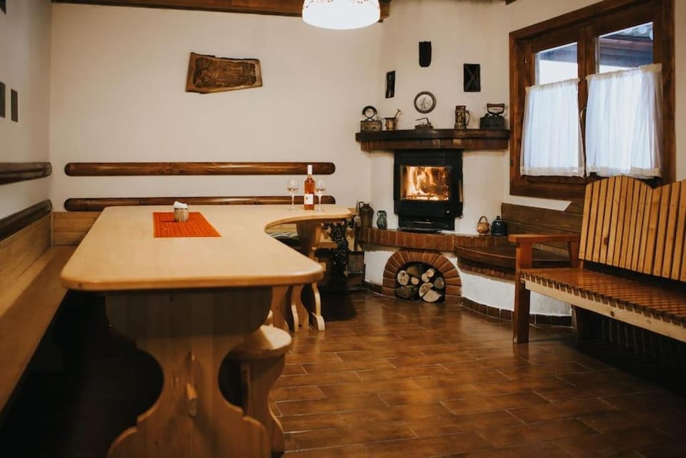Rustic Wood Villa House in Romania