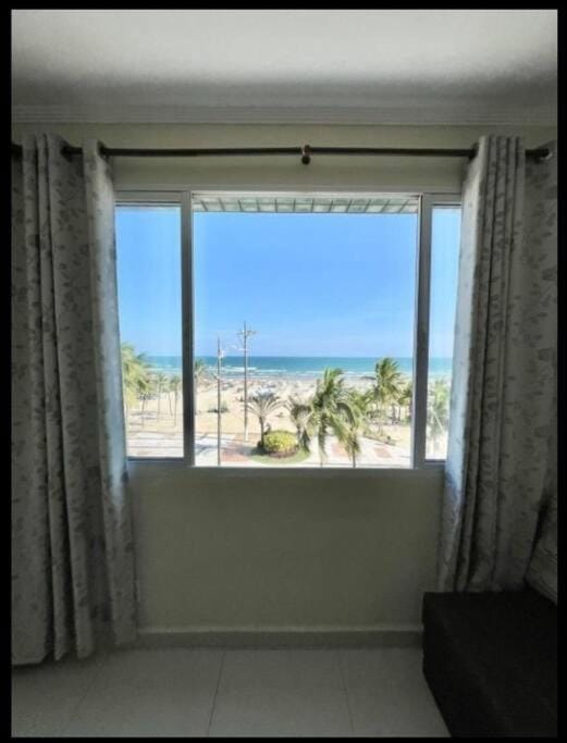 Samoa Big Beach - Kitnet - frente pro mar - Tupi - Praia Grande - SP Apartment in State of São Paulo