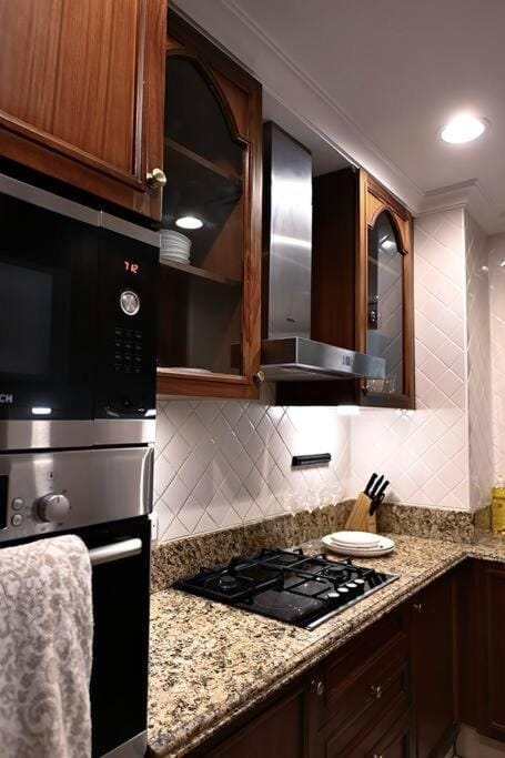 Kitchen or kitchenette, minibar, pet friendly, stove