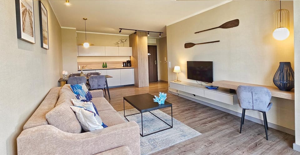 HolidayHomePL Bel Mare 316E z balkonem Apartment in Miedzyzdroje