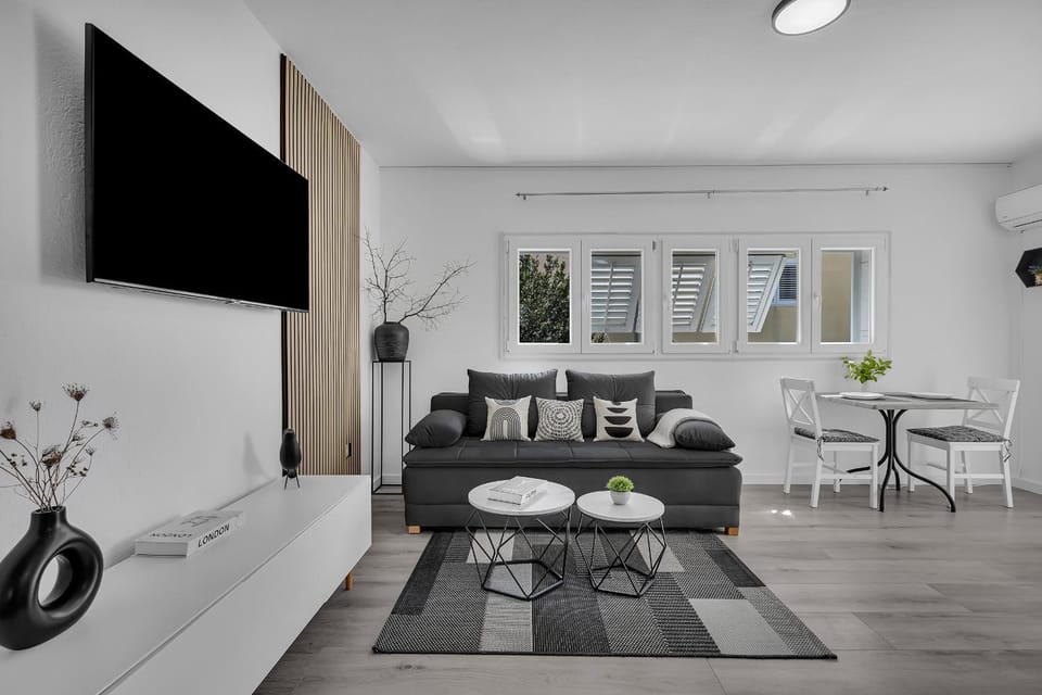 Mediterranean Living 3 Apartment in Makarska