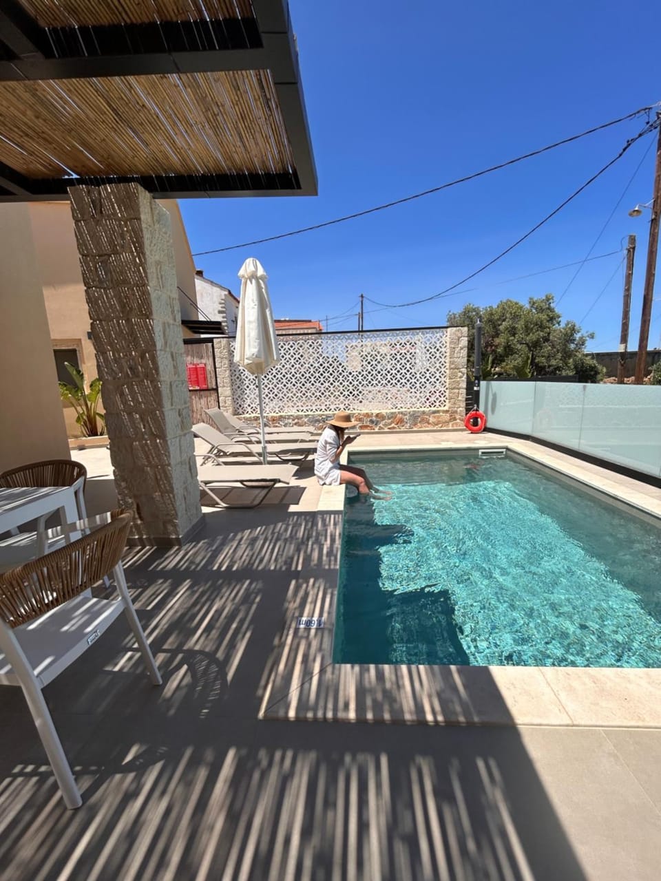 Patio, Day, View (from property/room), Balcony/Terrace, Pool view, Swimming pool, sunbed