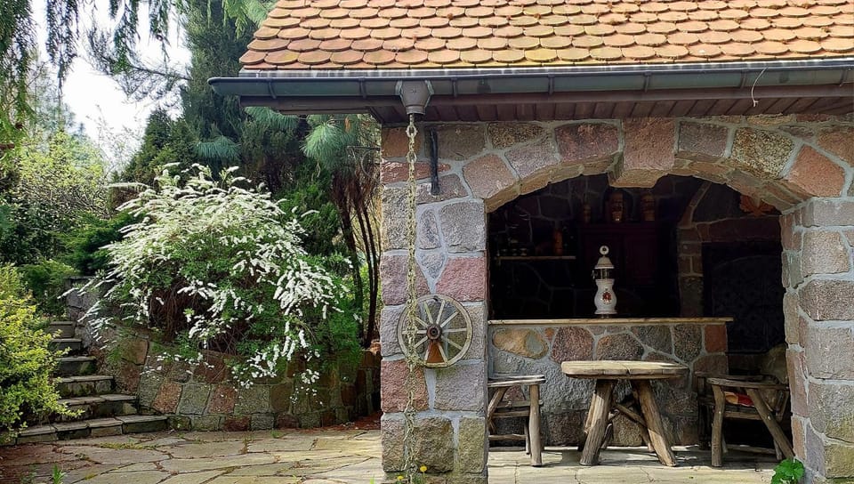 DOM GOŚCINNY NAD JEZIOREM BIAŁYM Vacation rental in Masovian Voivodeship