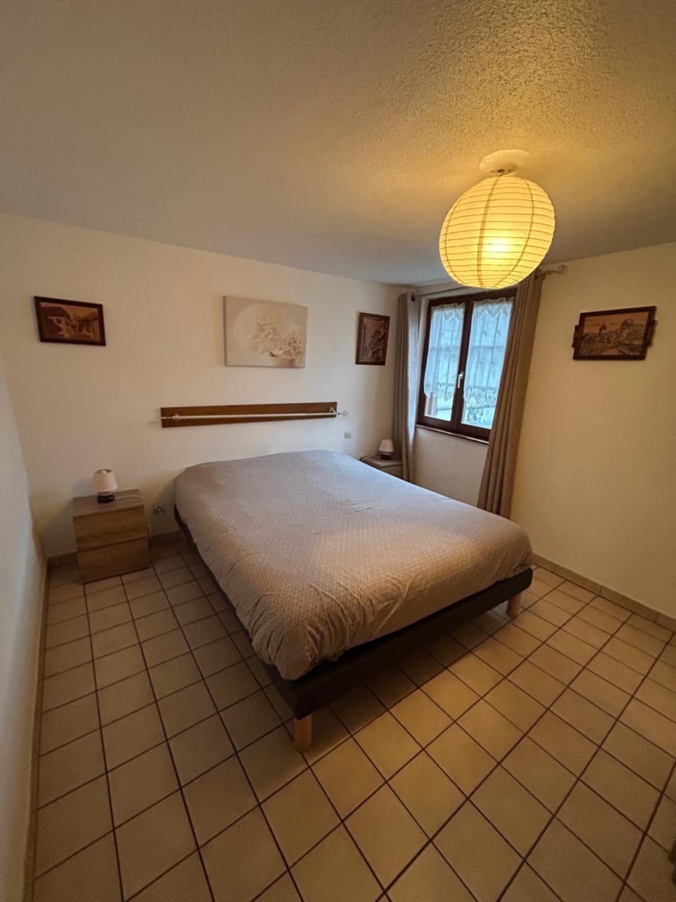 Appartement chaleureux vue sur centre historique Apartment in Grand Est