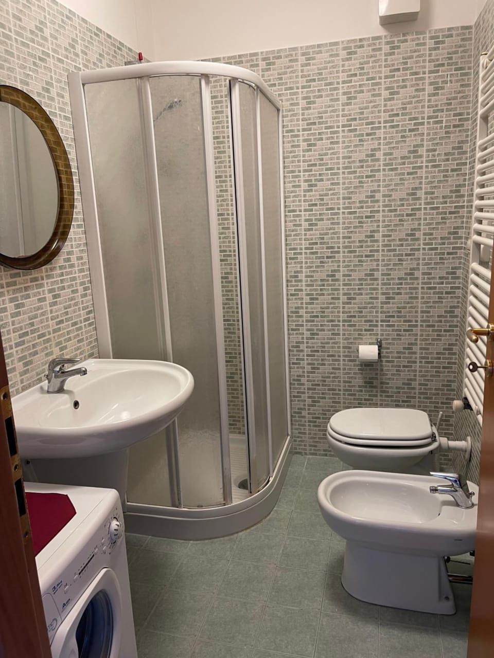 Shower, Toilet, Bathroom, bidet