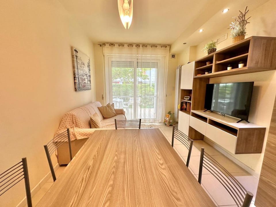APARTAMENT GARDEN-MARINA SVEVA House in Molise, Italy