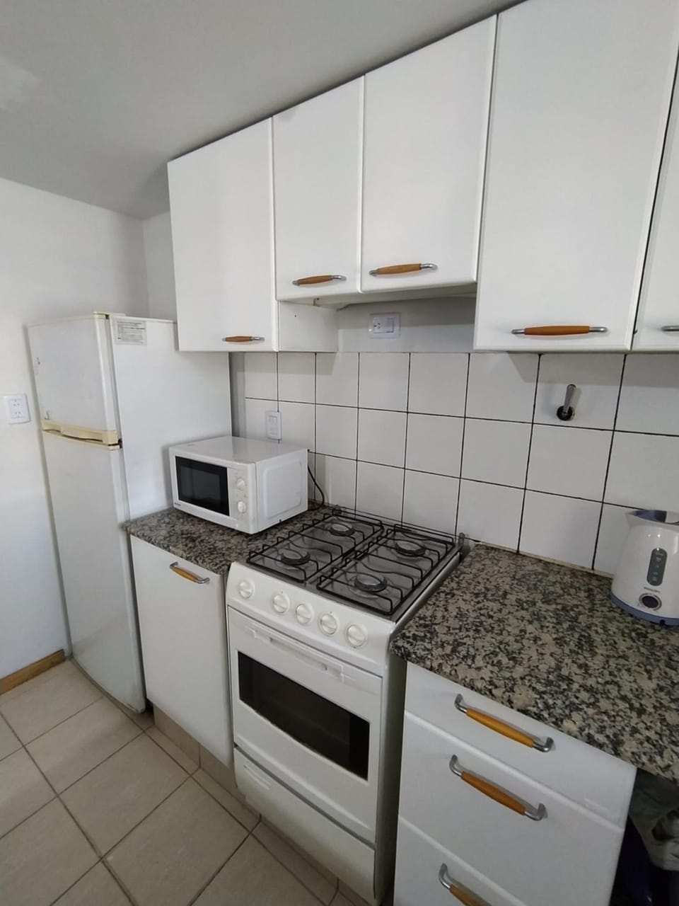 Kitchen or kitchenette, minibar, pet friendly, stove, toaster