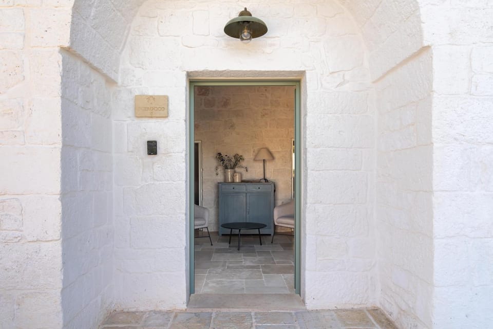 Property building, View (from property/room), Living room, Decorative detail, Seating area, Inner courtyard view, internet, locker, air conditioner