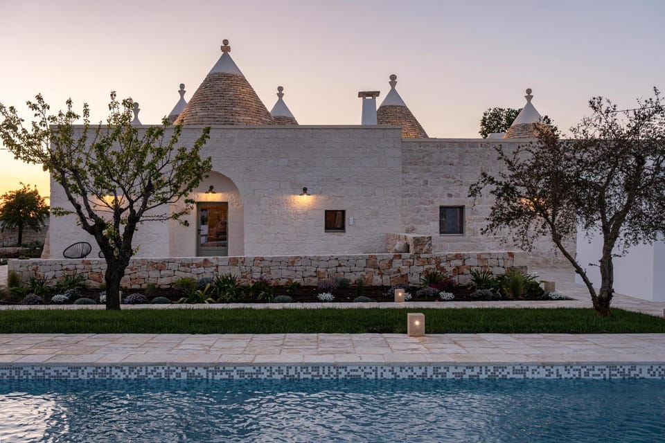 Facade/entrance, Garden, Garden view, Landmark view, Pool view, Swimming pool