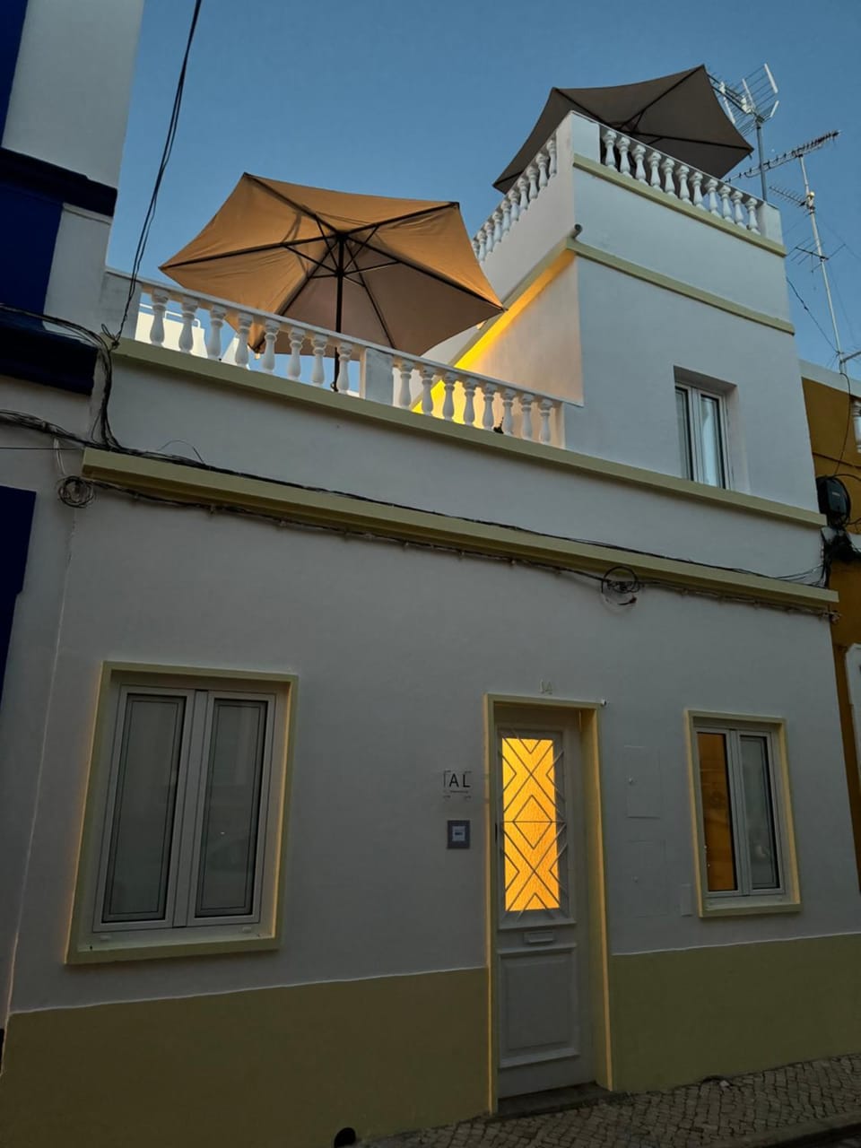 Property building, Facade/entrance