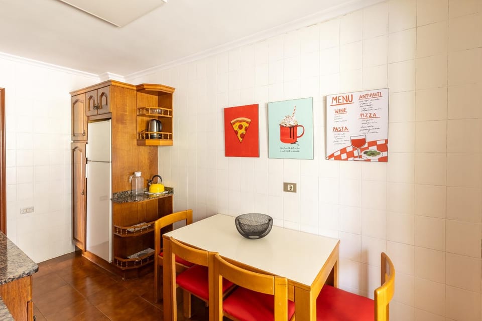 Morada de lujo en Menéndez Pelayo I Parking Privado I Playas I Wifi Apartment in Santander