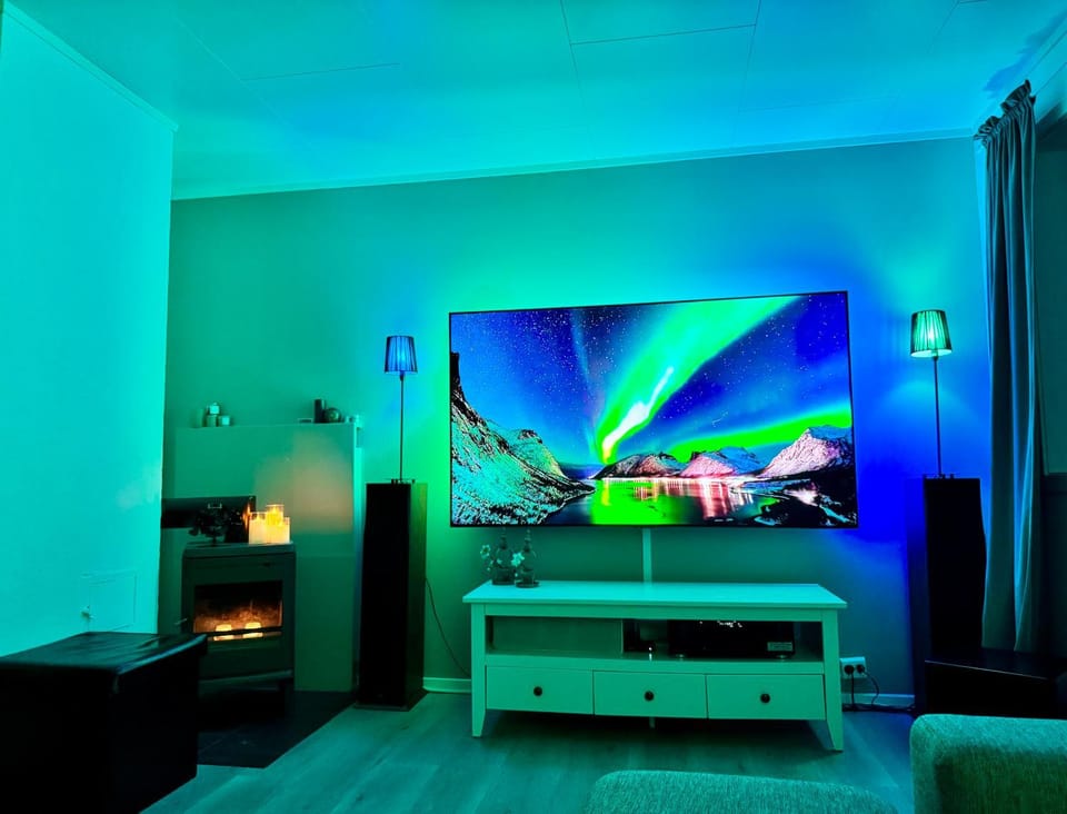 TV and multimedia, Evening entertainment