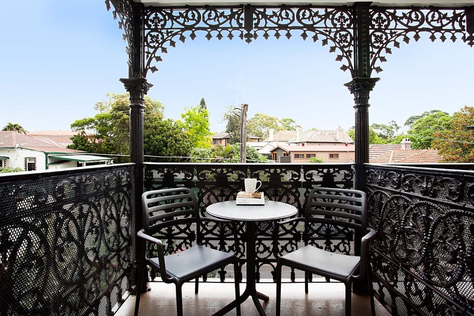 Beautiful Studio in Heritage Building with Balcony Apartment in Marrickville