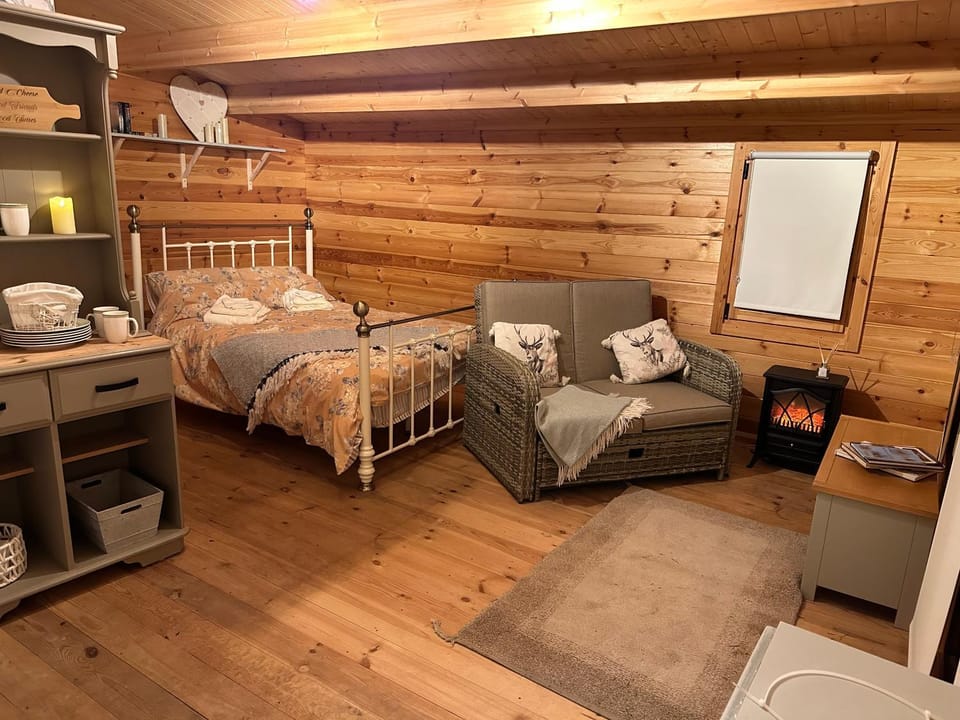 Summerfields Lodge Apartment in East Dorset District