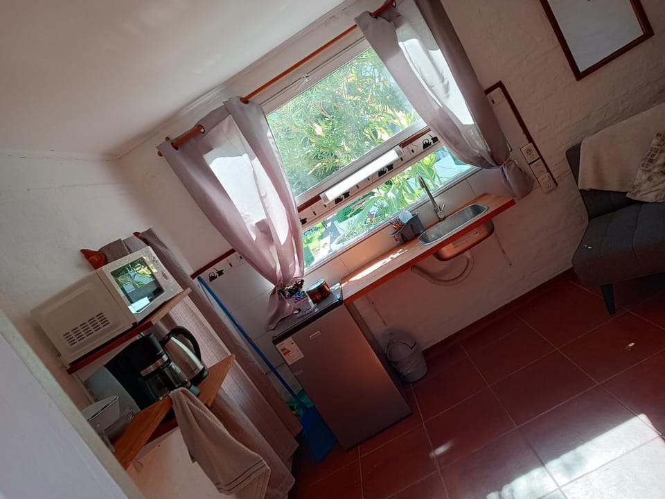 Dining area, pet friendly
