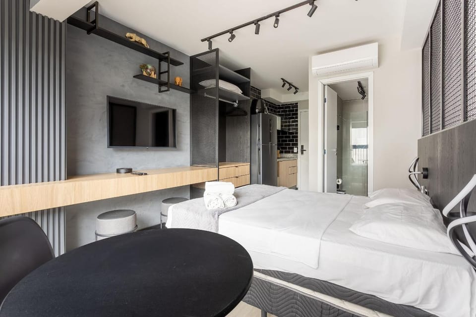 Seu Refúgio em Perdizes: Estúdio Equipado ao Lado do Allianz Parque! Apartment in Sao Paulo City