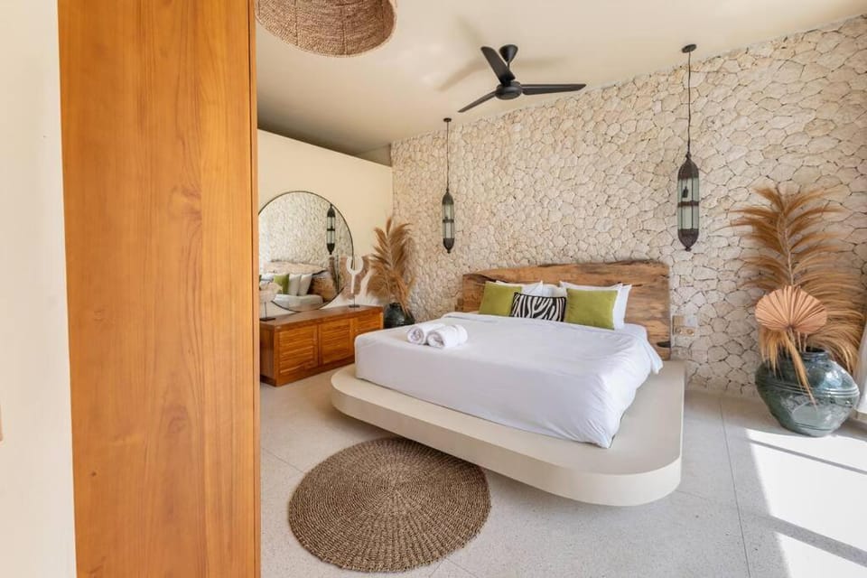 The Castle Villas - Barong Villa in Bali