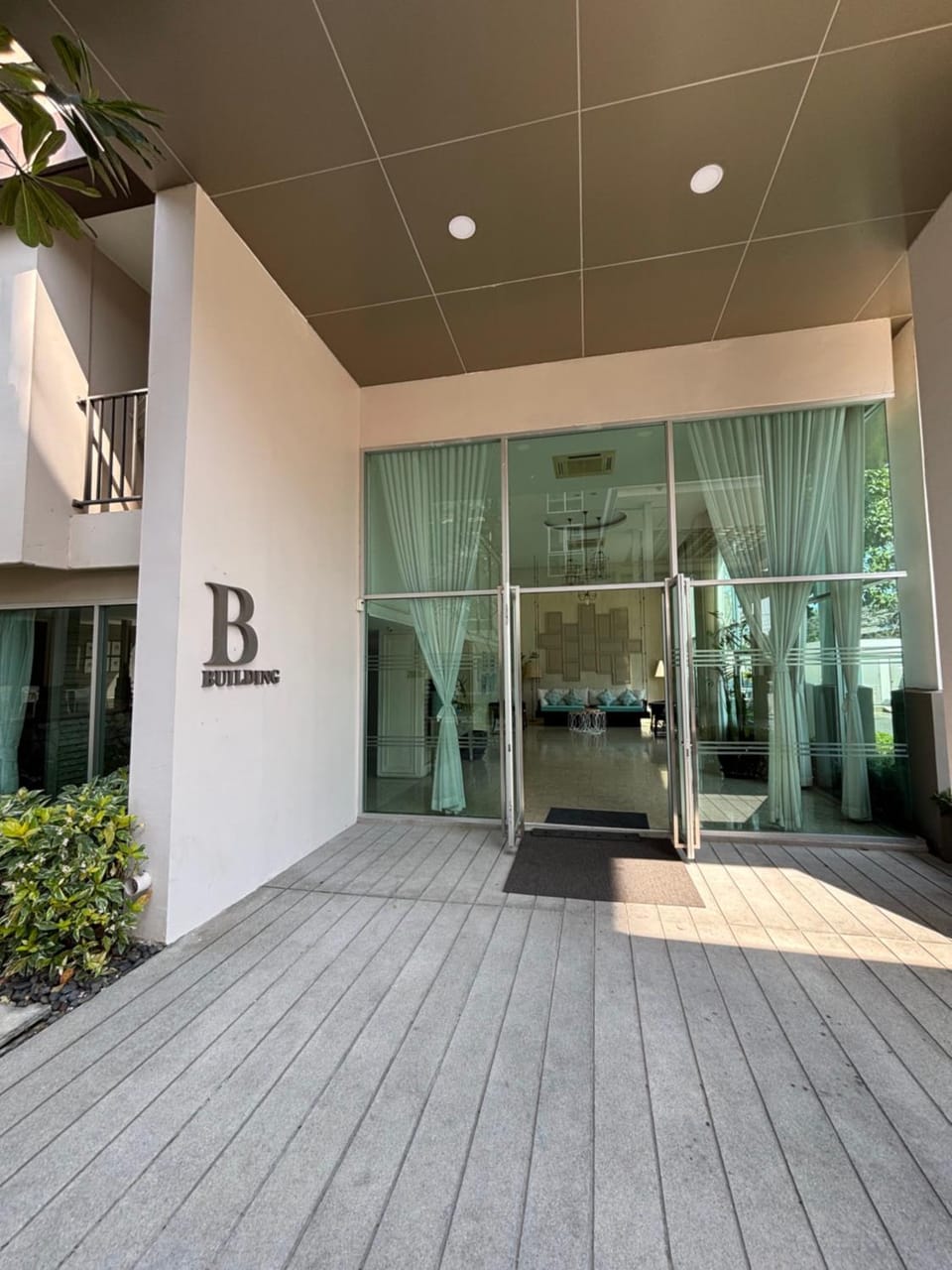 Khao Takiab Hua Hin Condo Apartment in Nong Kae