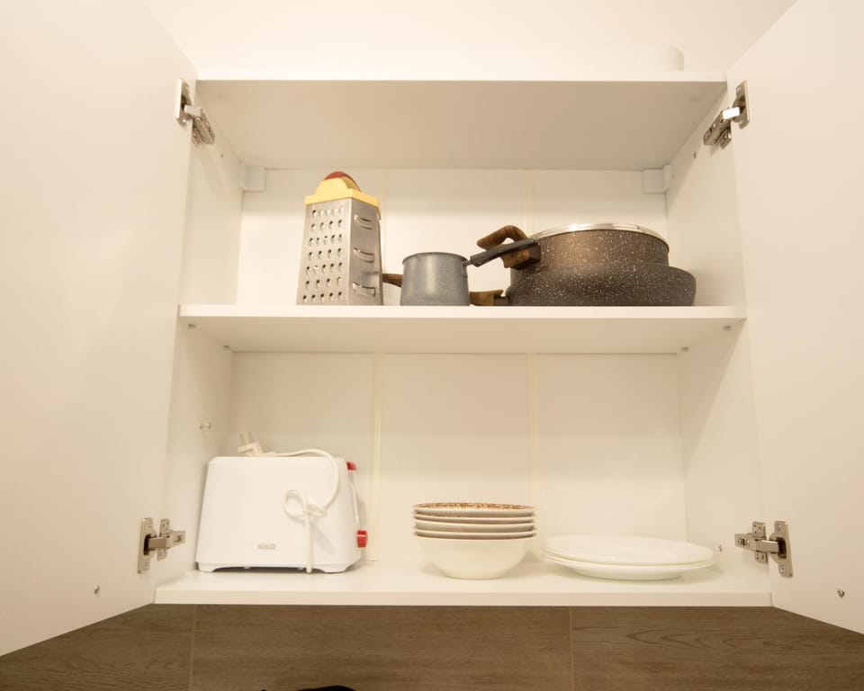 Coffee/tea facilities, Kitchen or kitchenette