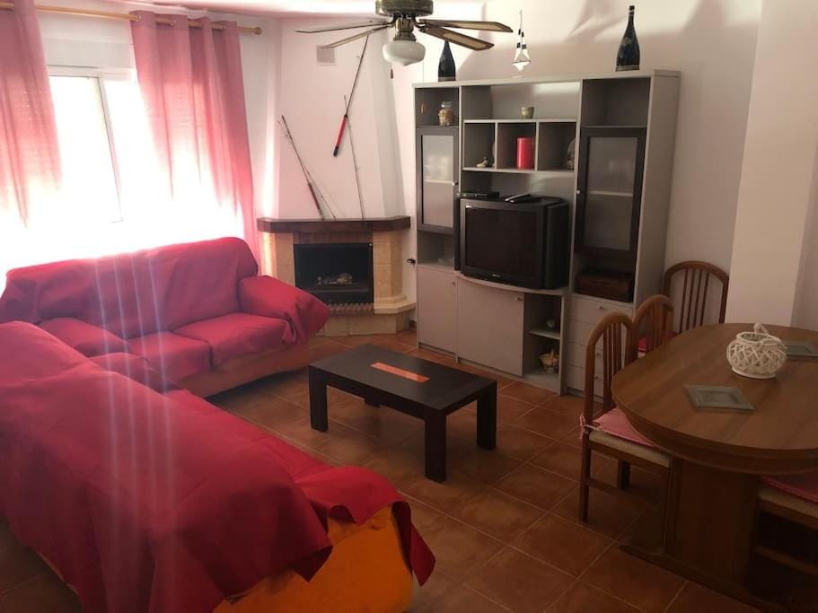 Casa de MONTE Y LEVA House in Comarca Metropolitana de Almería