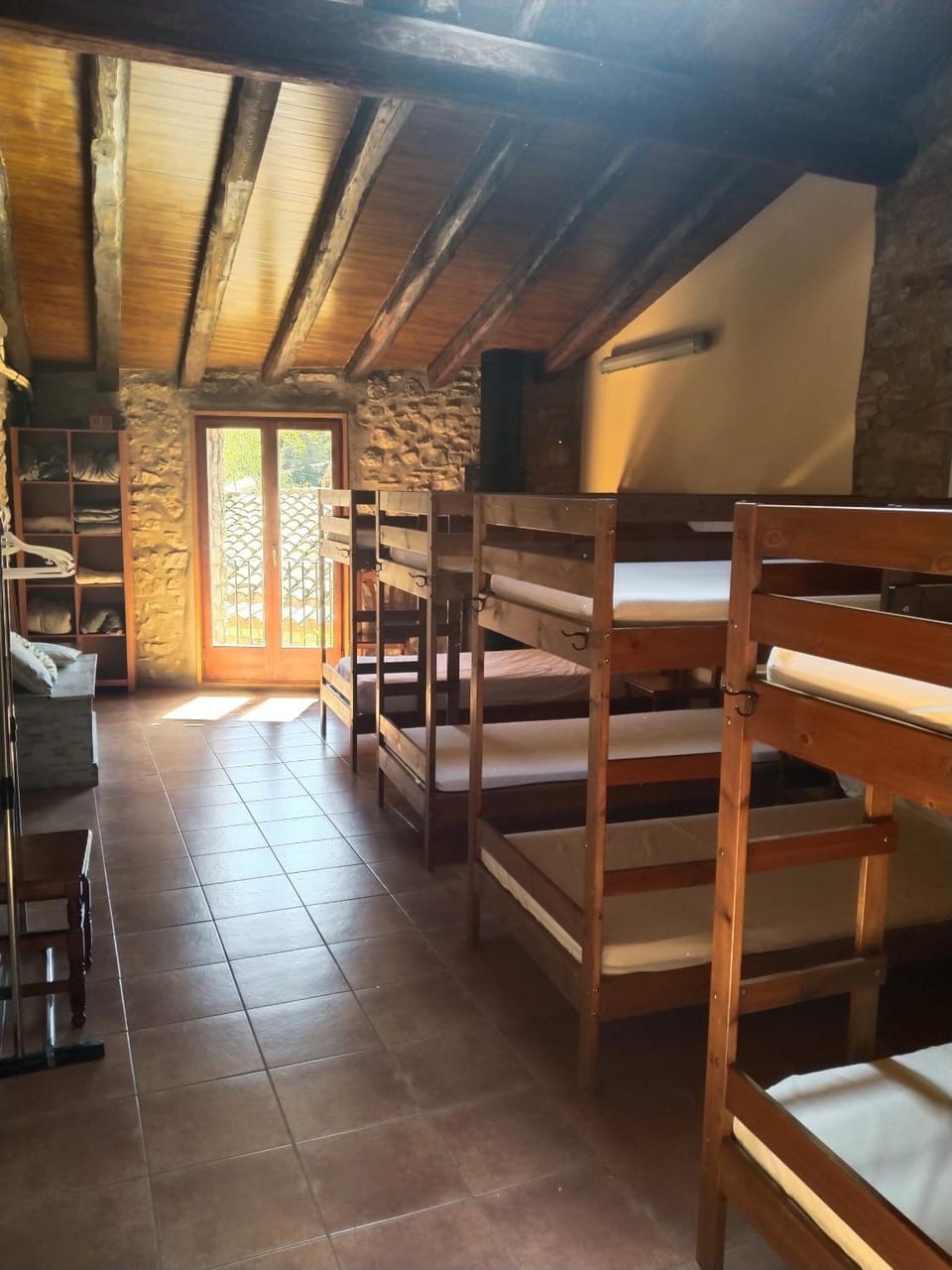 Photo of the whole room, Bedroom, bunk bed