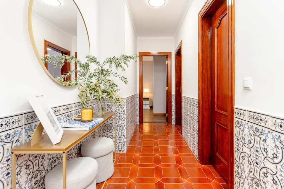 Luxe Sunset Lisbon Caparica Apartment in Setubal District